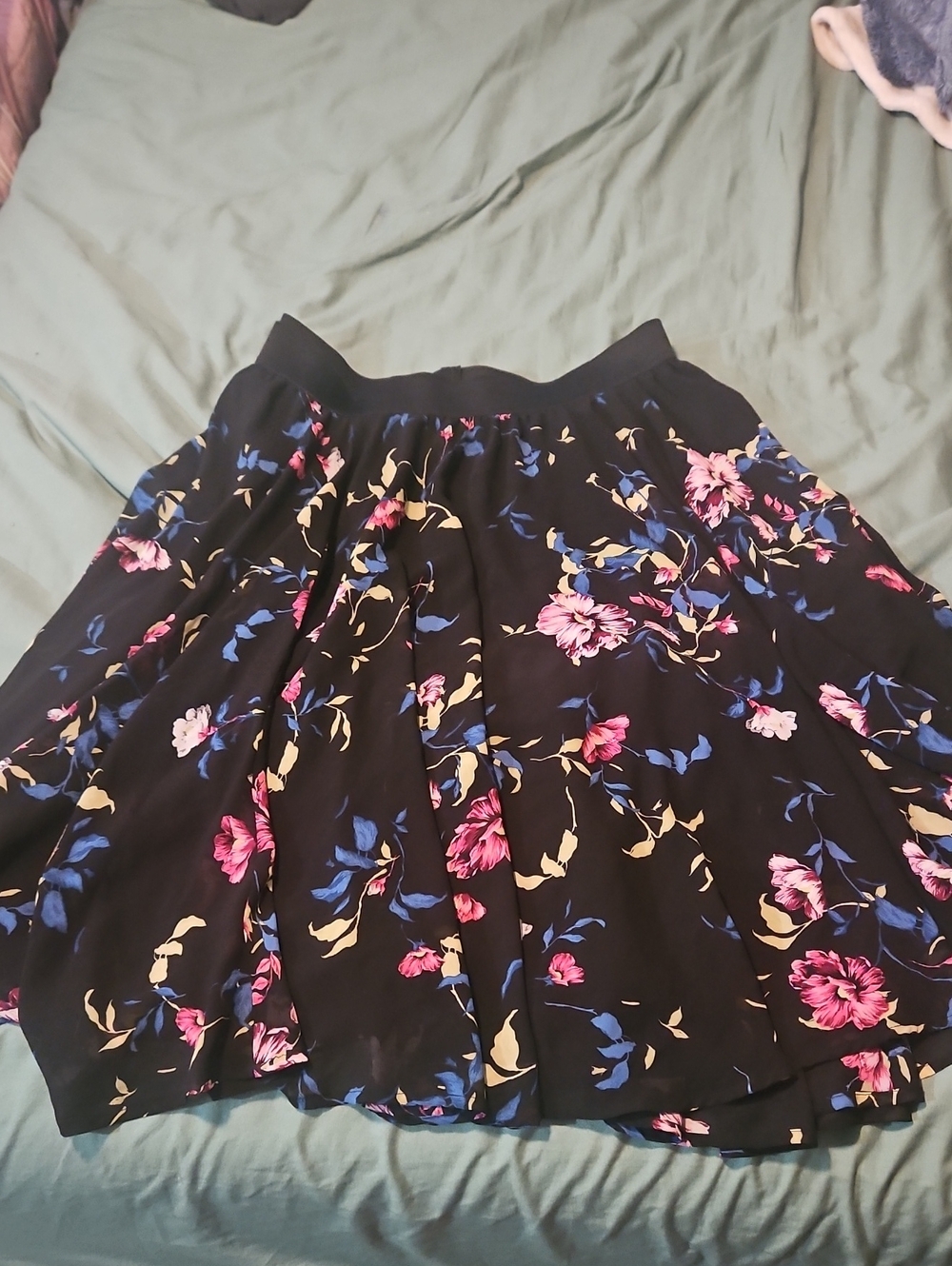 Torrid Black Skirt with Pink & Blue Floral Print - Size 3/4